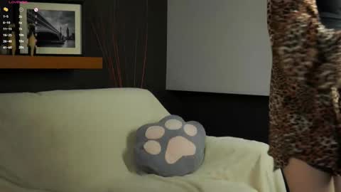 Aliza online show from 03/08/25, 01:06