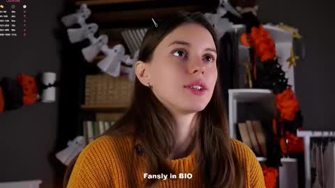 Aliza online show from 10/28/25, 01:31