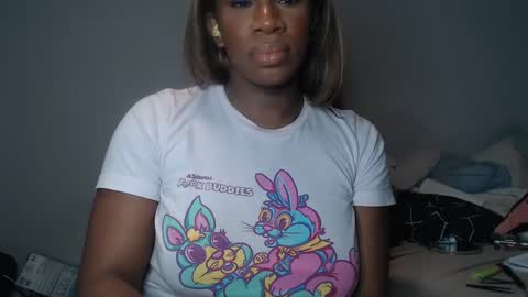 Snapshot of aj180 chatting on 02/07/25, 01:15 Amy Jeaux Johnson online show from 02/07/25, 01:15