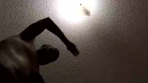 aj297914 online show from 10/26/25, 11:53