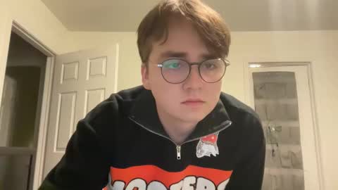 Snapshot of ajuliebellelemons chatting on 09/23/25, 02:58 JullieBelleLemons online show from 09/23/25, 02:58