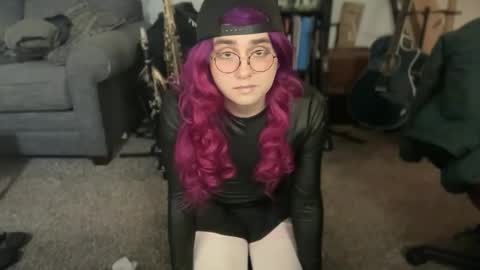 Snapshot of ajuliebellelemons chatting on 02/10/26, 01:43 JullieBelleLemons online show from 02/10/26, 01:43