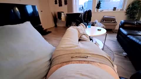 ak_2 online show from 03/26/26, 05:35