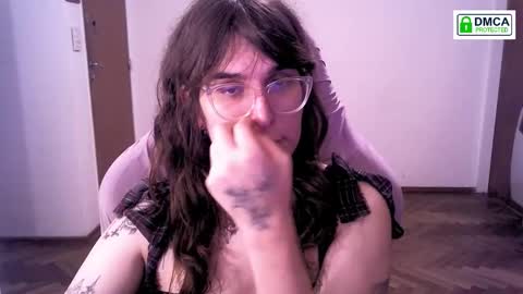 Veronica Akame 3 online show from 02/18/26, 10:11