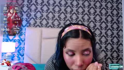 A K A N E  U W U online show from 12/19/24, 12:01