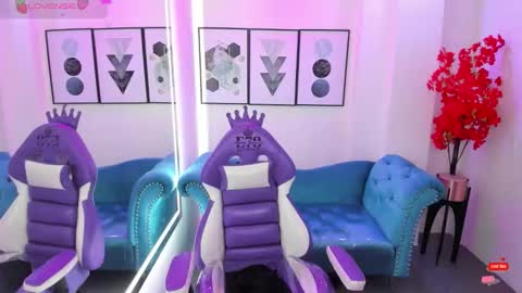 Azaka  online show from 09/29/25, 12:21