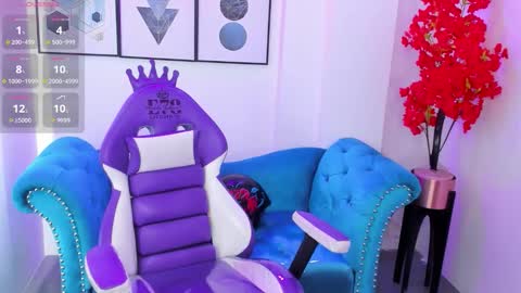 Azaka  online show from 10/22/25, 12:27