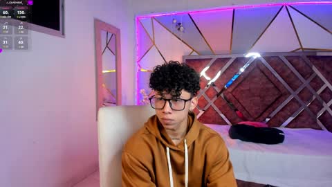 akazaboy online show from 01/15/25, 04:36