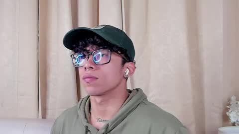 akazaboy online show from 03/02/26, 04:25