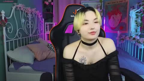 Akemi online show from 03/01/25, 03:38