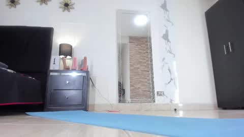 Snapshot of akemirosse chatting on 03/12/25, 09:55 Akemi online show from 03/12/25, 09:55