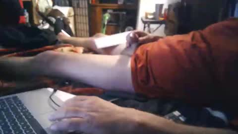 aken4it online show from 10/18/25, 08:42