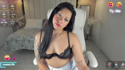 Luna online show from 01/05/25, 09:37