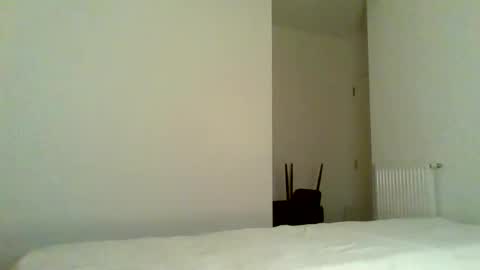 Snapshot of aki1080be chatting on 11/14/25, 12:15 Sweet moment online show from 11/14/25, 12:15