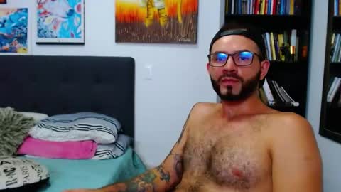 akiles online show from 01/09/25, 02:01