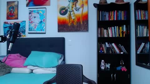 akiles online show from 03/04/25, 09:22