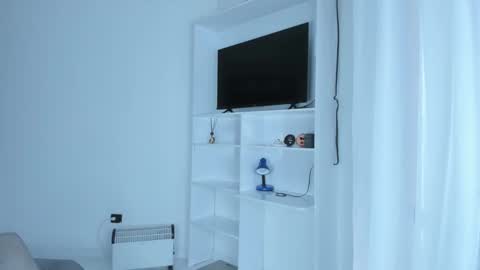 Akime online show from 03/10/25, 07:32