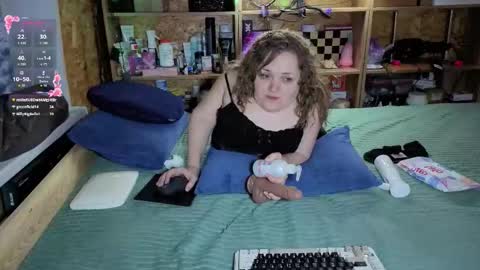 Natalie online show from 01/06/26, 04:43