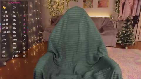 Aki online show from 12/18/25, 06:36