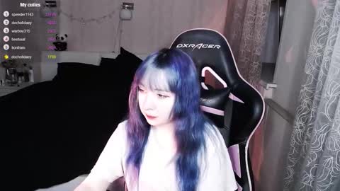 akirahartyx online show from 03/25/26, 04:46