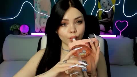 Snapshot of akirakatsu chatting on 02/04/25, 07:33 Akira online show from 02/04/25, 07:33