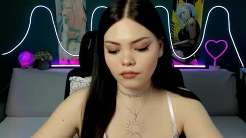 Snapshot of akirakatsu chatting on 02/23/25, 01:42 Akira online show from 02/23/25, 01:42