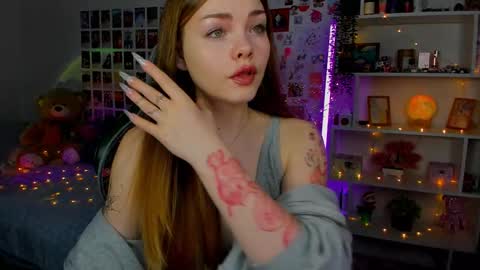 Snapshot of akirakatsu chatting on 10/18/25, 11:33 Akira online show from 10/18/25, 11:33