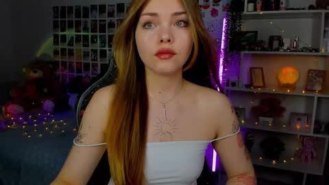 Snapshot of akirakatsu chatting on 10/28/25, 12:09 Akira online show from 10/28/25, 12:09