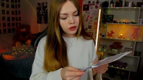 Snapshot of akirakatsu chatting on 11/22/25, 11:42 Akira online show from 11/22/25, 11:42