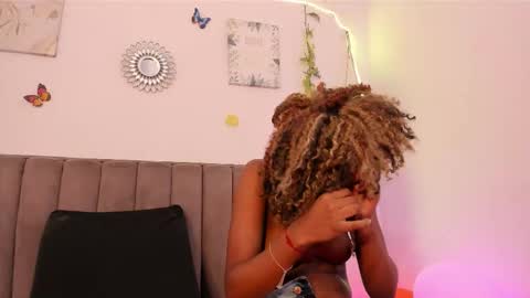 akirastone_ online show from 11/15/25, 06:37