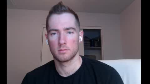 Alex online show from 11/04/25, 01:38