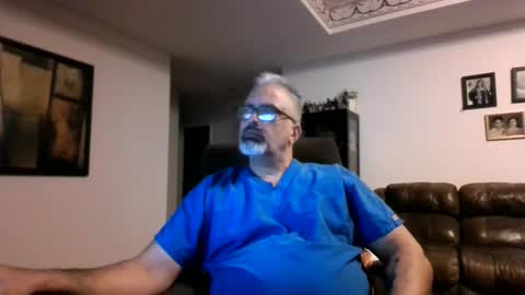 aladdin31673 online show from 05/27/26, 02:19