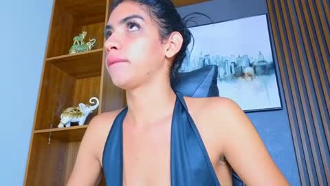 Alahia Rodriguez online show from 05/19/26, 05:19