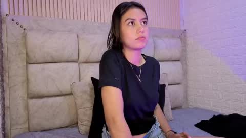 Snapshot of alahiasweet1 chatting on 04/11/26, 12:09 alahiasweet1 online show from 04/11/26, 12:09