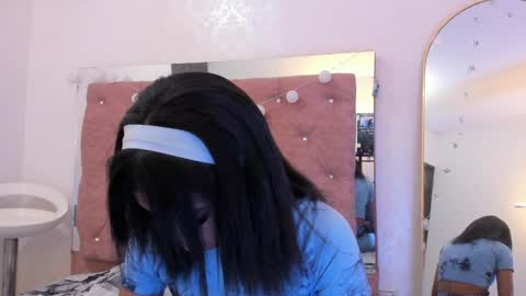 Alaia2  online show from 05/11/26, 01:06