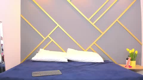 alaia_colins online show from 02/16/25, 03:37