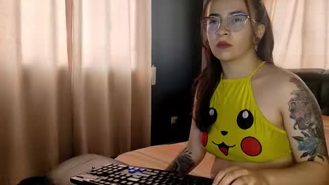 Snapshot of alaia_soul_ chatting on 03/09/25, 02:10 AlaiaSam online show from 03/09/25, 02:10