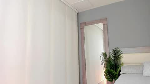 alaiaguerra online show from 09/18/25, 07:49