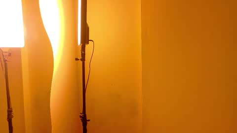  Alaia  online show from 12/15/25, 11:36