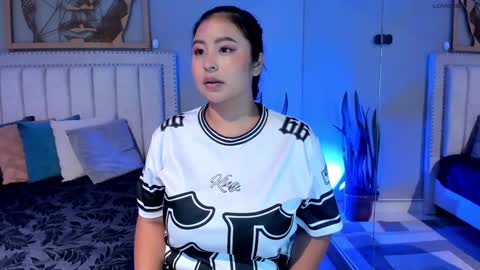     online show from 02/06/25, 04:25