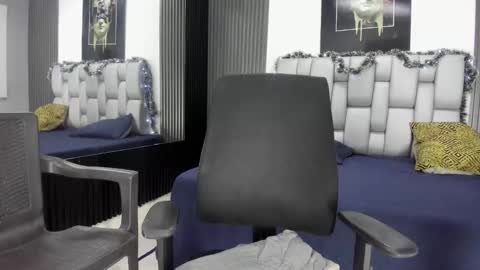 alan__smith online show from 12/22/25, 07:55