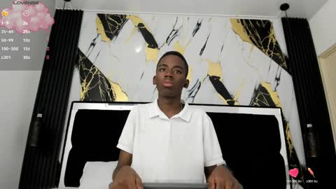 alan_blacke online show from 10/18/25, 08:09