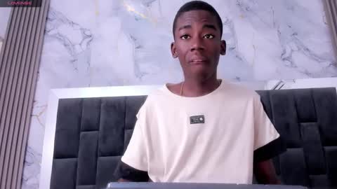 alan_blacke online show from 11/26/25, 01:12