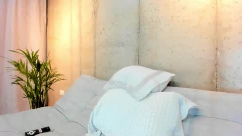 Snapshot of alan_greek_1 chatting on 02/03/25, 01:30 Alan greek online show from 02/03/25, 01:30