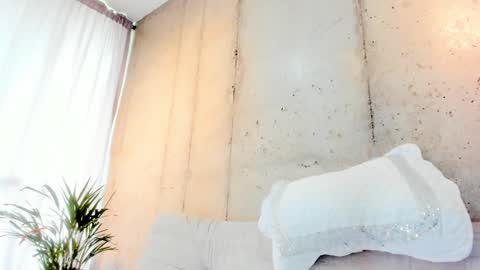 Snapshot of alan_greek_1 chatting on 02/17/25, 02:48 Alan greek online show from 02/17/25, 02:48