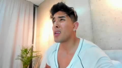 Snapshot of alan_greek_1 chatting on 02/26/25, 01:53 Alan greek online show from 02/26/25, 01:53