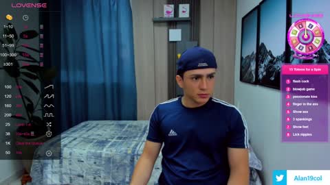 Alan  Kevin can we reach 100 thumbs up please guys  online show from 01/22/25, 11:34