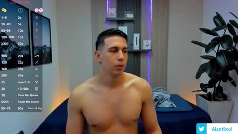 Alan  Kevin can we reach 100 thumbs up please guys  online show from 02/28/26, 07:04