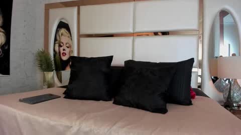 ---Alan--- online show from 02/14/26, 04:31