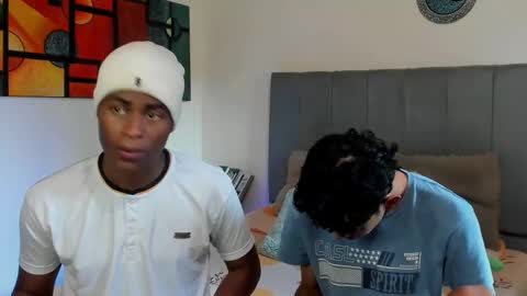 Alan and Criss - WE JUST FRIENDS WITH BENEFITS BOTH VERS online show from 11/17/25, 06:24